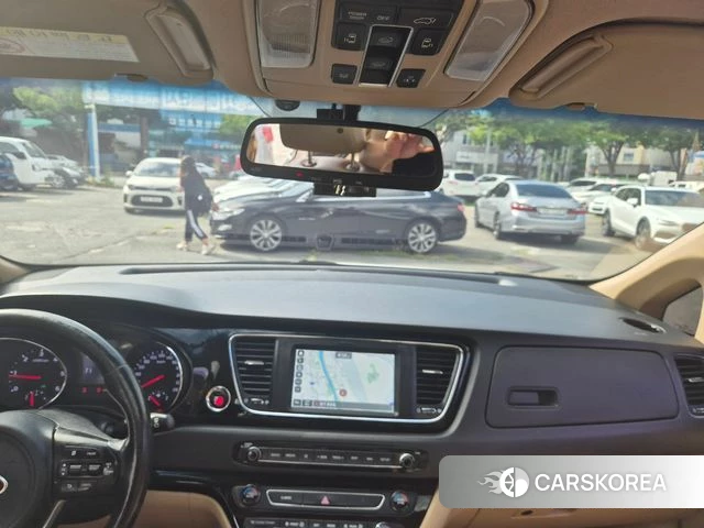 Kia All New Carnival id 4552128 из Кореи 17