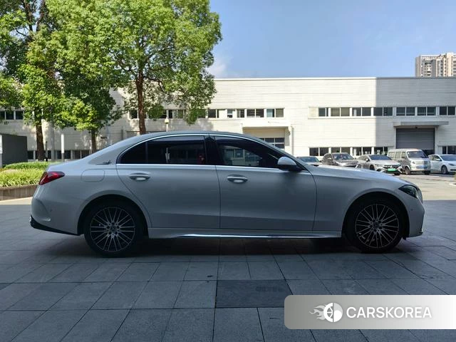 Mercedes-Benz Class C id 4306855 из Китая 14