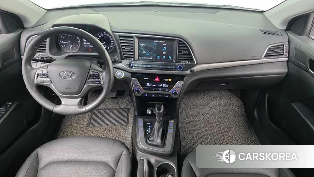 Hyundai Avante AD id 3880189 из Кореи 17