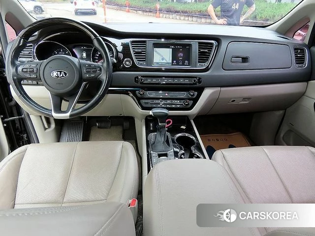 Kia The New Carnival id 4362840 из Кореи 17