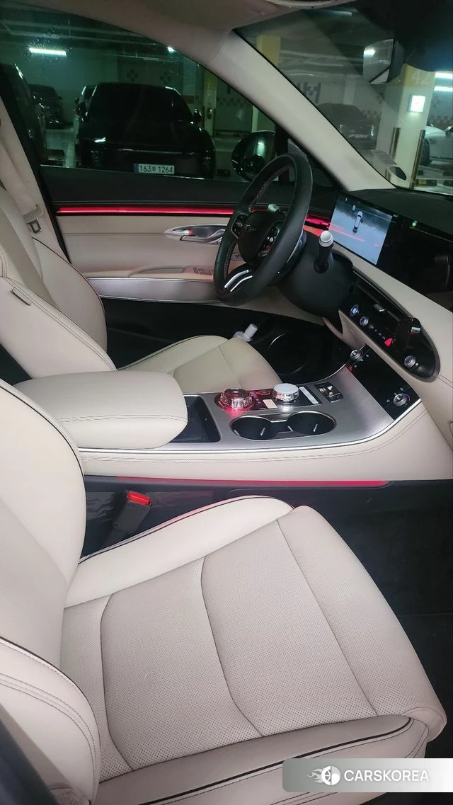 Genesis GV70 id 4560360 из Кореи 17