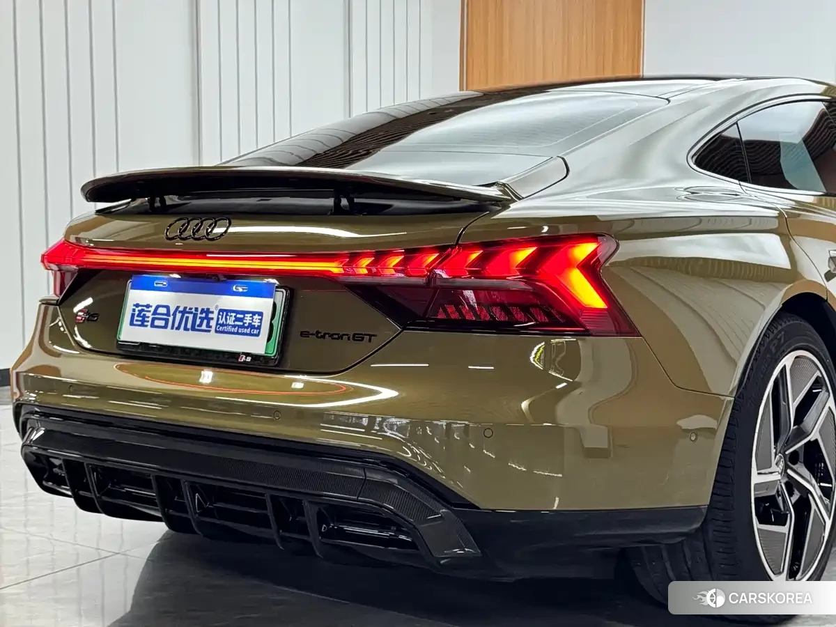 Audi RS e-tron GT id 4629797 из Китая 20