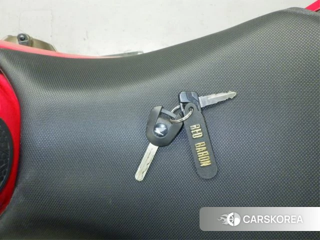 Honda CBR400R id 4184965 из Японии 31