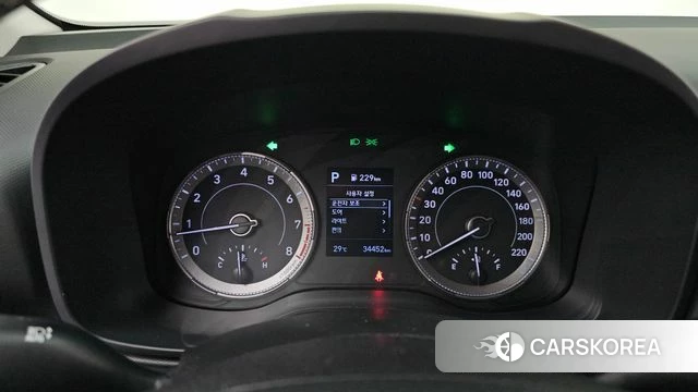 Hyundai Venue id 4702681 из Кореи 30