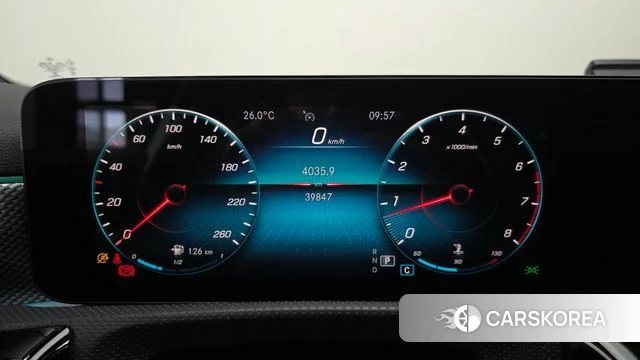 Mercedes-Benz A-Class W177 id 4529724 из Кореи 27
