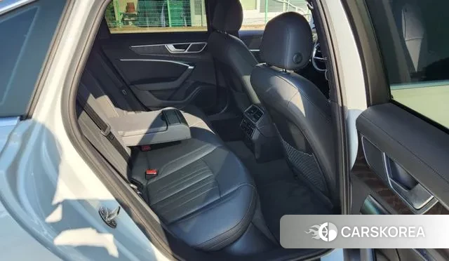 Audi A6 (C8) id 3338768 из Кореи 9