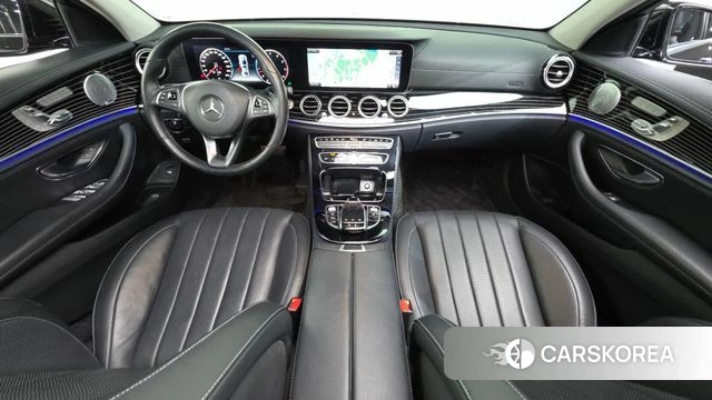 Mercedes-Benz E-Class W213 id 4403701 из Кореи 29