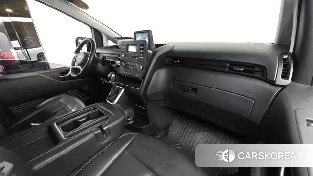 Hyundai Staria id 3600232 из Кореи 17