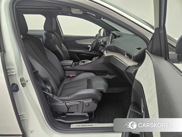 Peugeot 5008 second generation id 4223492 из Кореи 17