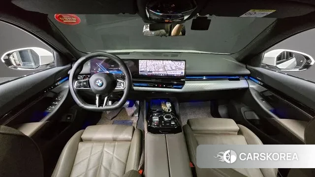 BMW 5 Series (G60) id 3016112 из Кореи 17