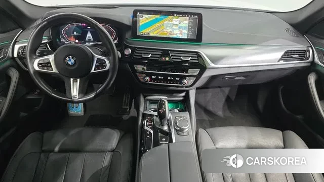 BMW 5 Series (G30) id 2974422 из Кореи 17