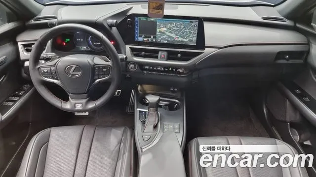 Lexus UX250h id 2837366 из Кореи 17