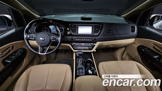 Kia The New Carnival id 2761745 из Кореи 17