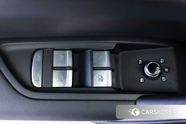 Audi Q5L id 4275389 из Китая 22