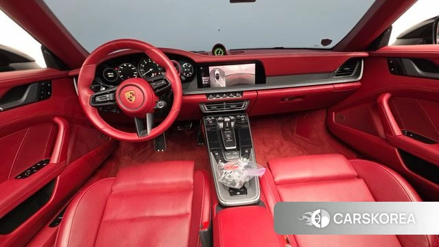 Porsche 911(992) id 4542479 из Кореи 35