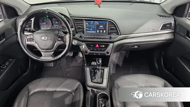 Hyundai Avante AD id 3641813 из Кореи 17