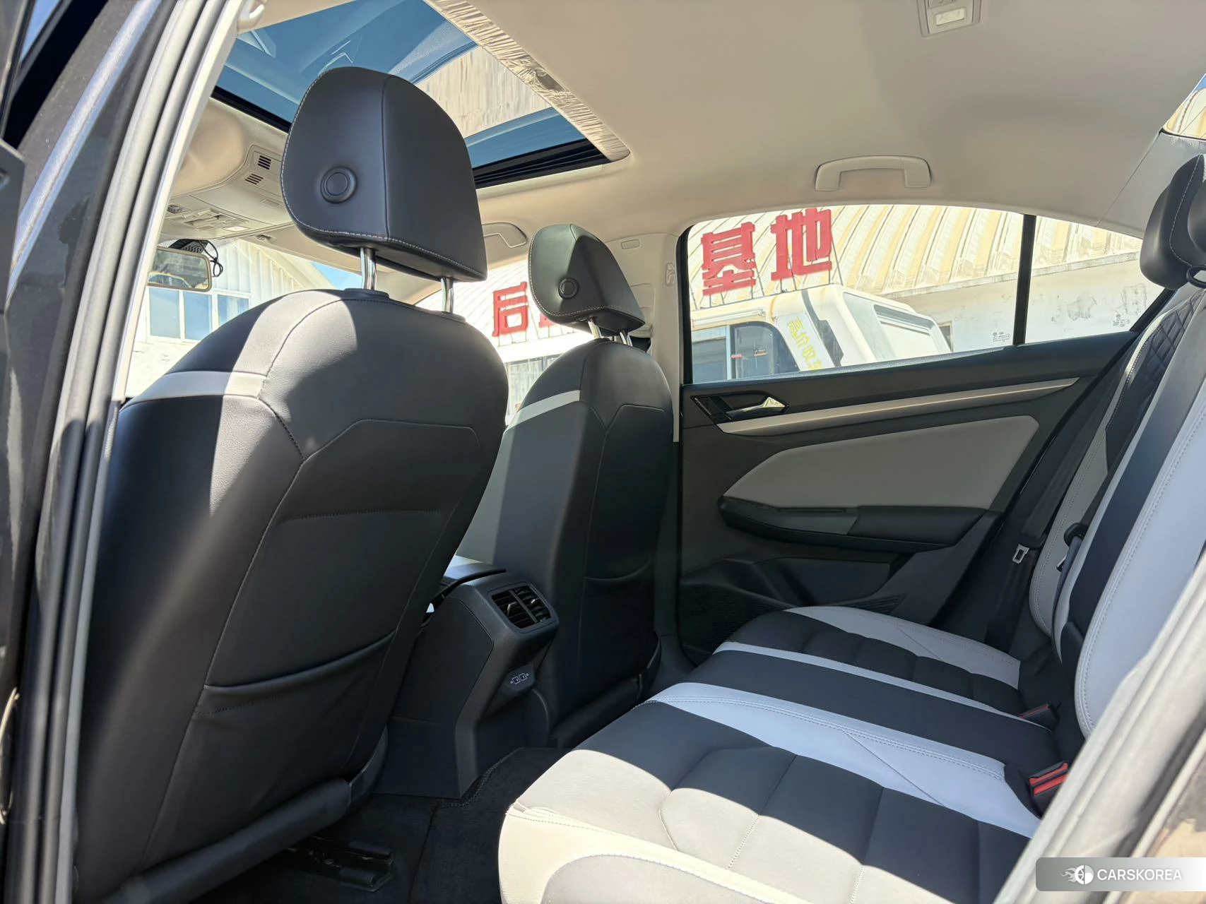 Volkswagen Bora id 4426811 из Китая 9
