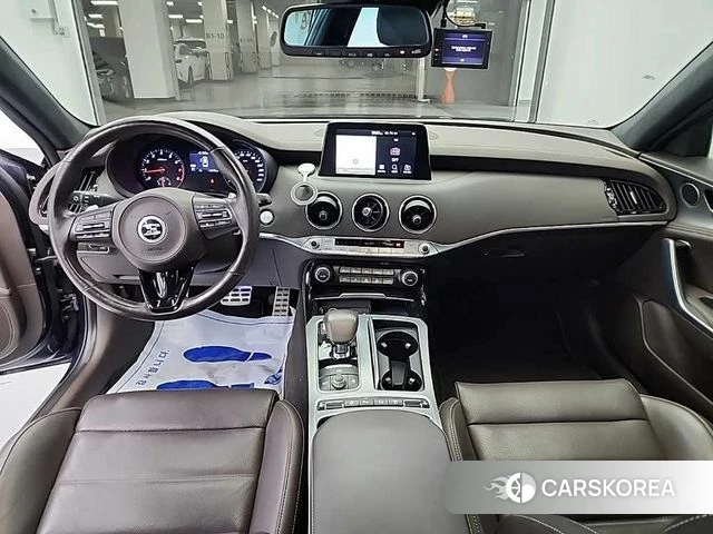 Kia Stinger id 3911337 из Кореи 17