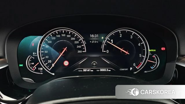 BMW 5 Series (G30) id 4417298 из Кореи 32