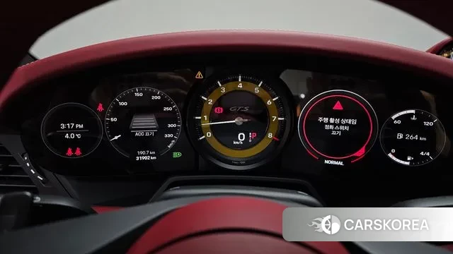 Porsche 911(992) id 3680096 из Кореи 17