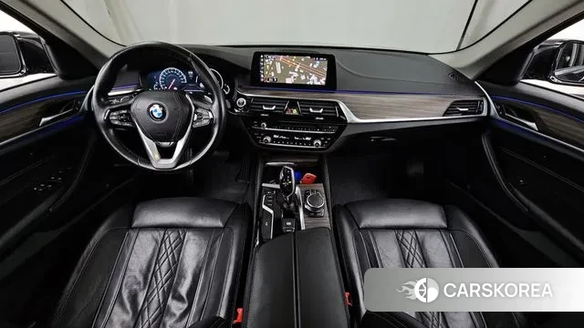 BMW 5 Series (G30) id 3651368 из Кореи 17