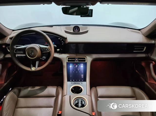 Porsche Taycan id 4177399 из Кореи 17