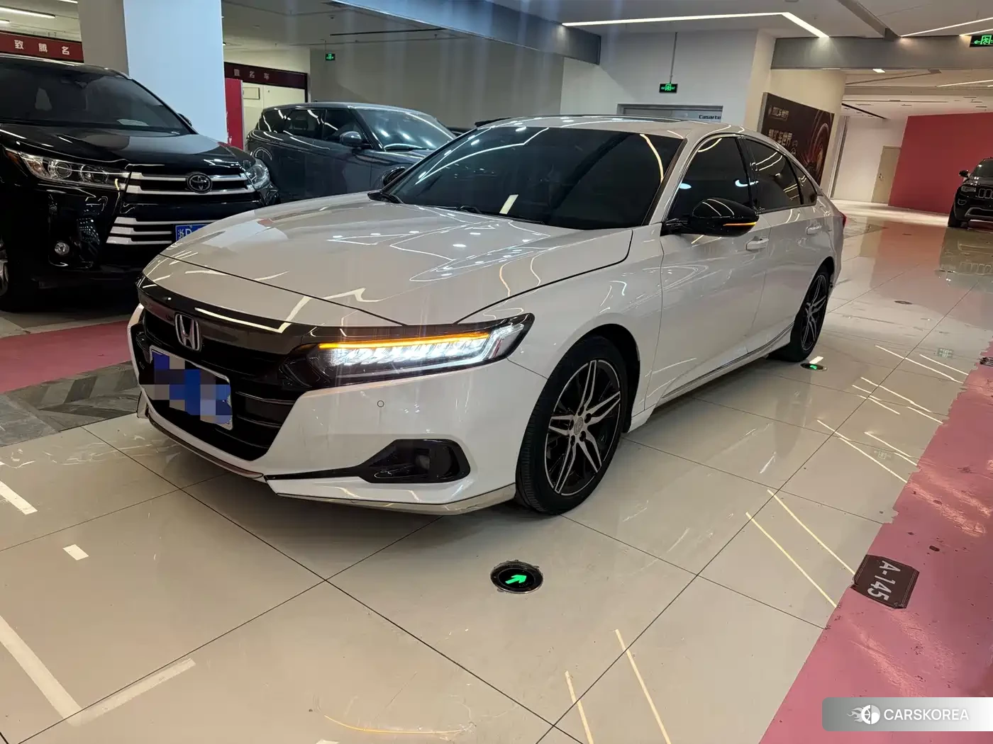 Honda Accord id 4539267 из Китая 12