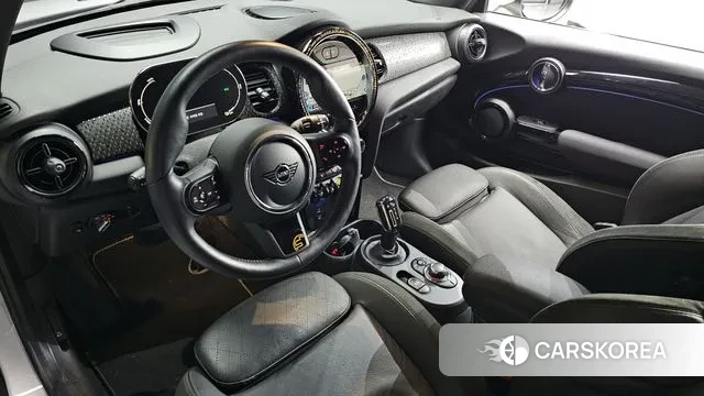 Mini Cooper Electric id 3665123 из Кореи 17