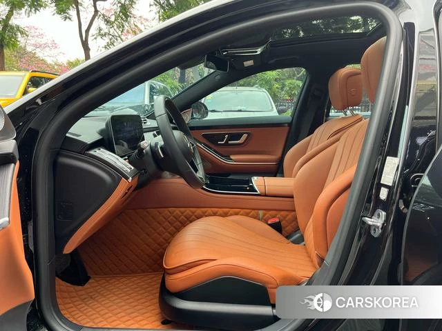 Mercedes-Benz S-class id 4263919 из Китая 13