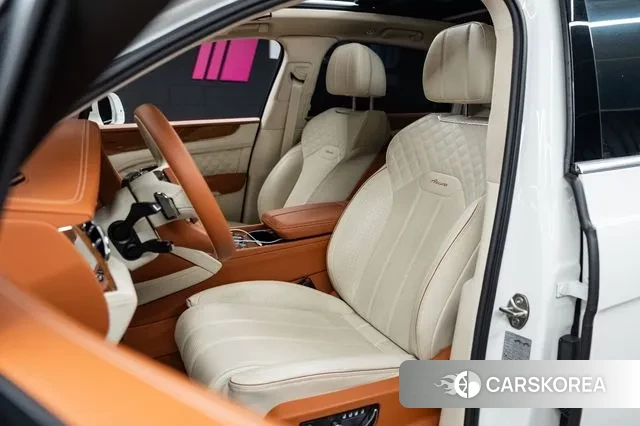 Bentley Bentayga id 3756916 из Кореи 8