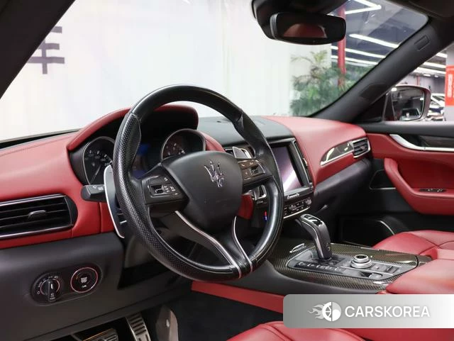 Maserati Levante id 4211545 из Китая 27