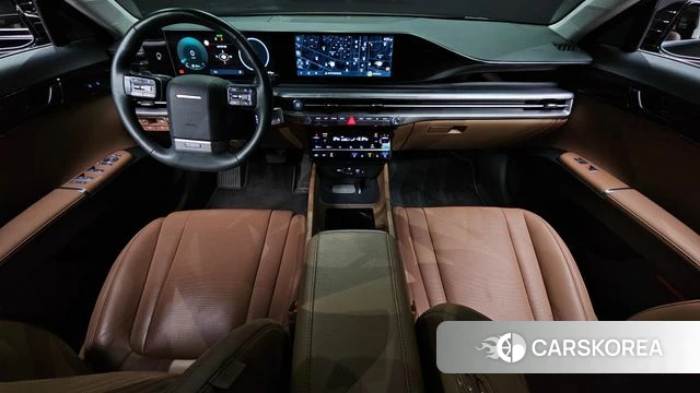 Hyundai Grandeur (GN7) id 3786690 из Кореи 17