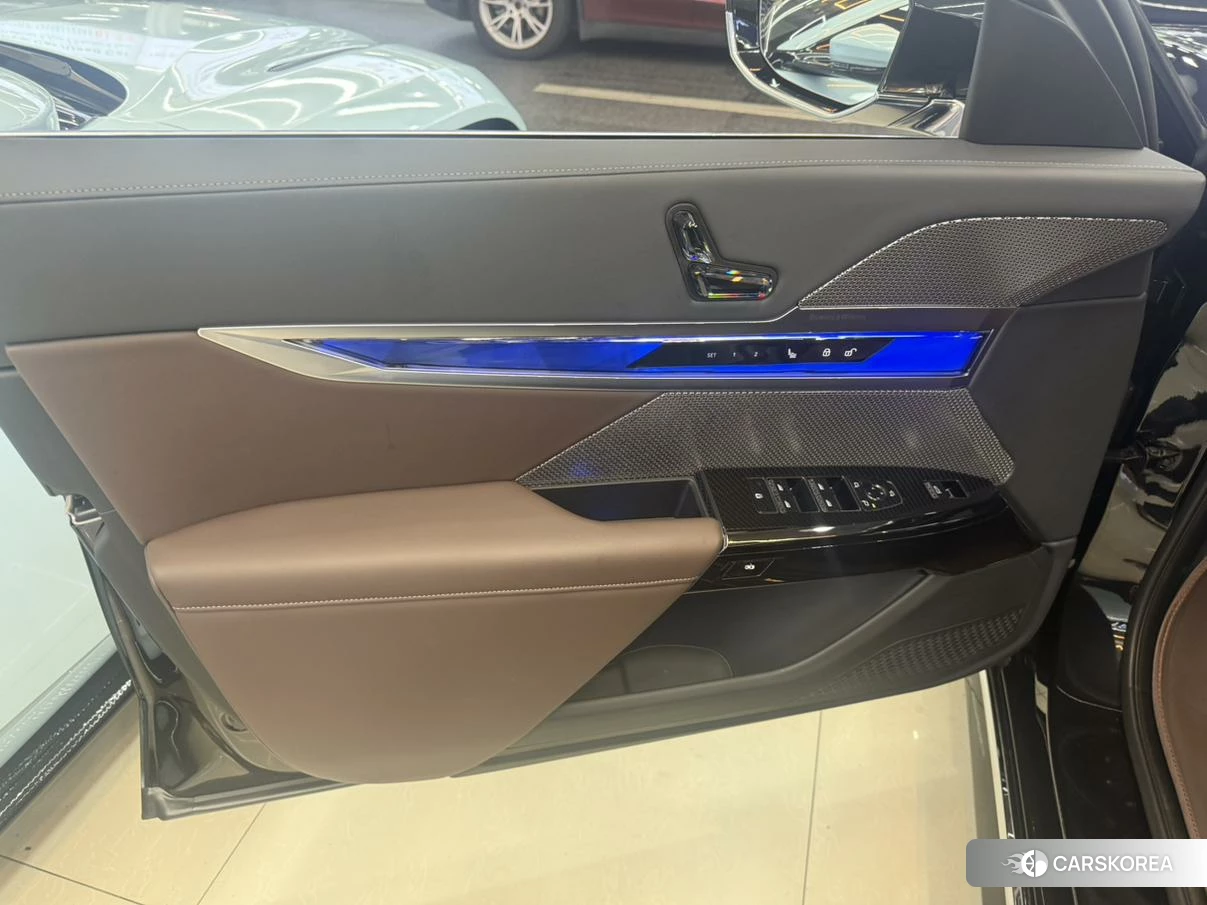 BMW i7 id 4421002 из Китая 12