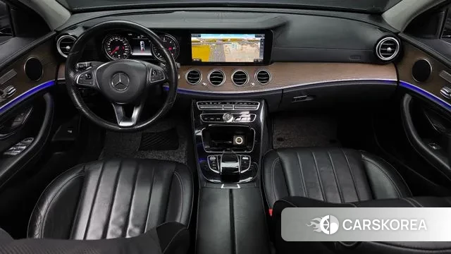 Mercedes-Benz E-Class W213 id 3698865 из Кореи 17