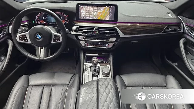 BMW 5 Series (G30) id 3348927 из Кореи 17