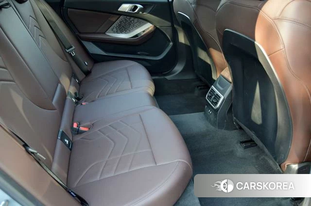 BMW 2 series id 4254808 из Китая 12