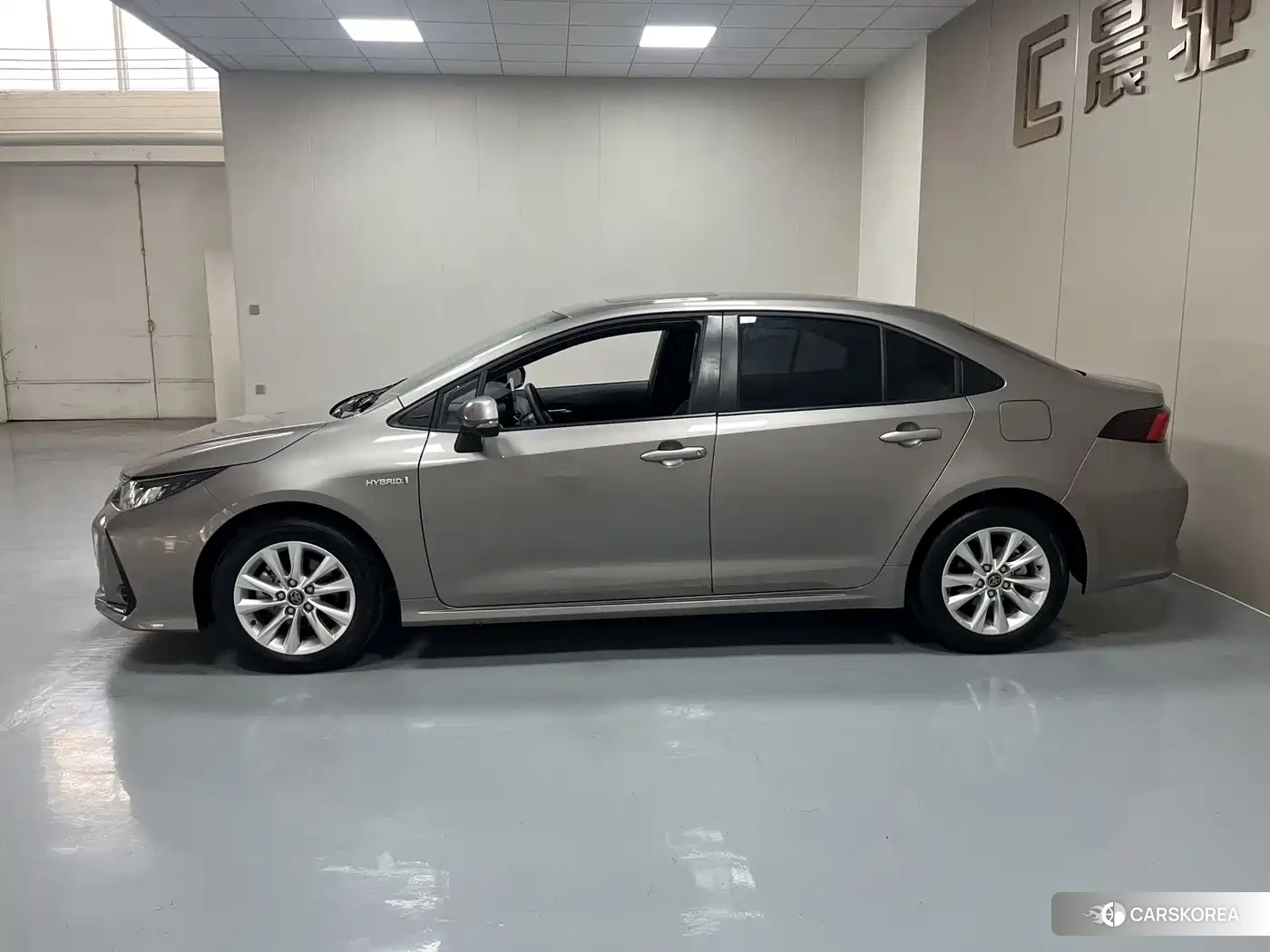 Toyota Corolla id 4547515 из Китая 16