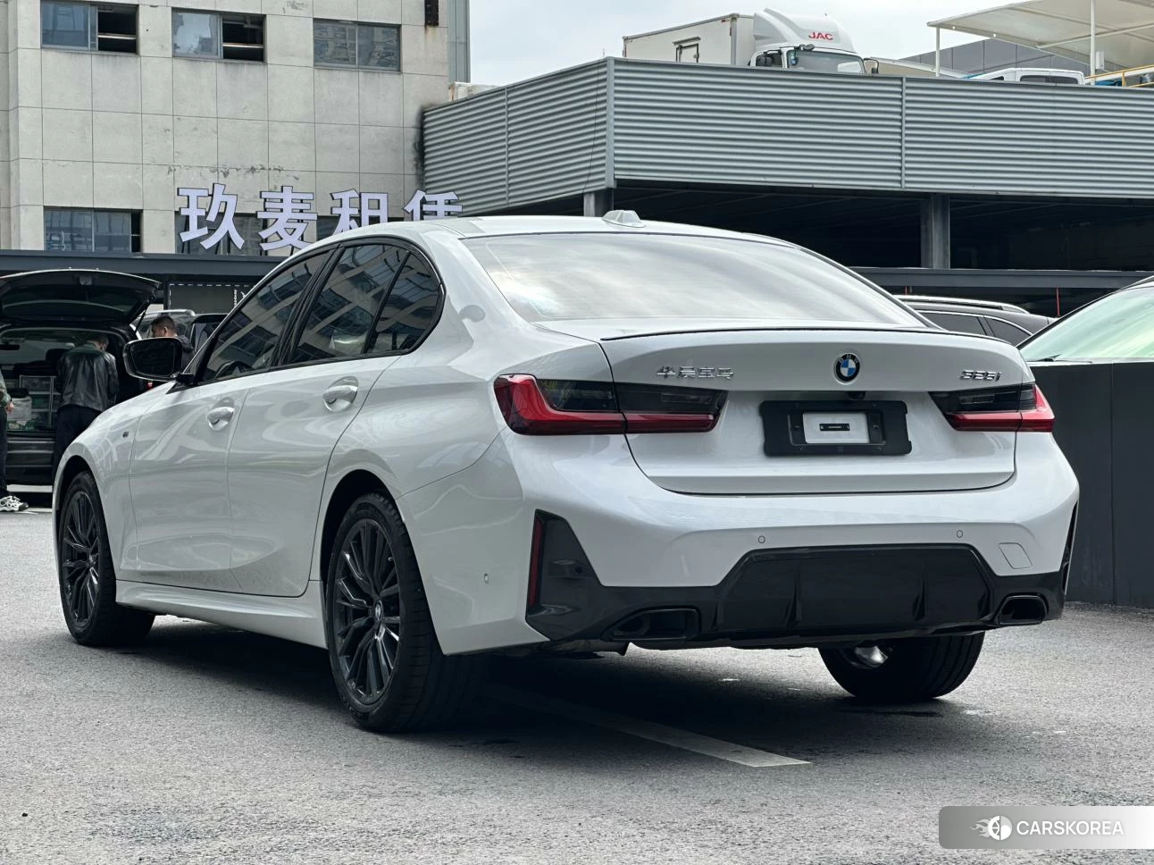 BMW 3 series id 4440540 из Китая 15