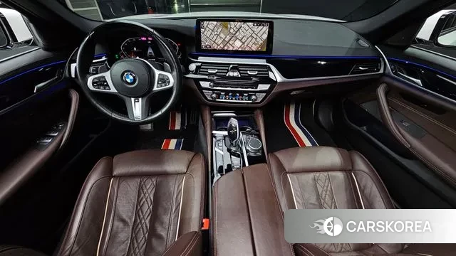 BMW 5 Series (G30) id 3043413 из Кореи 17