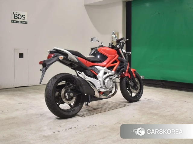 Проданный Suzuki GLADIUS 400 2010 из Японии, фото 5