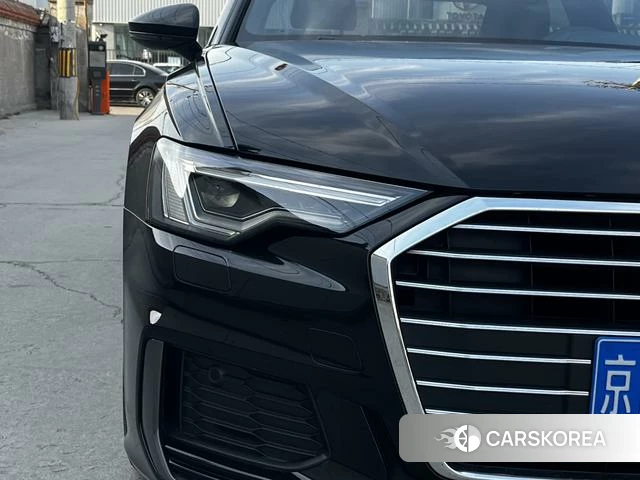 Audi A6L id 4271276 из Китая 20