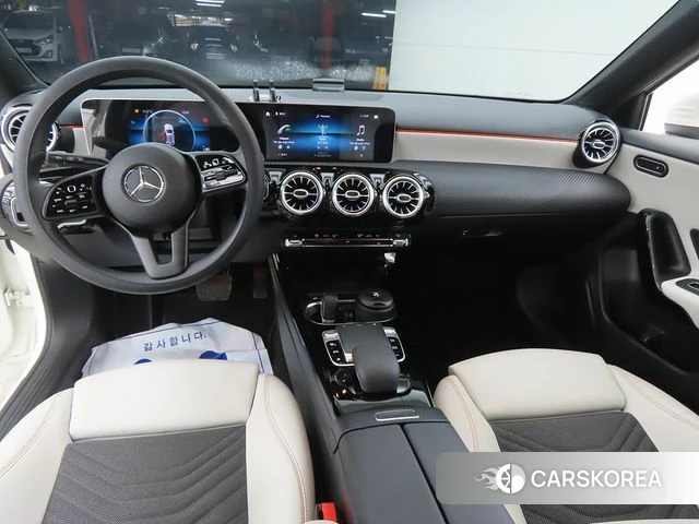 Mercedes-Benz A-Class W177 id 4384204 из Кореи 17