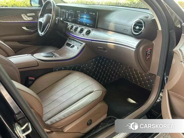 Mercedes-Benz E-class id 4257162 из Китая 15