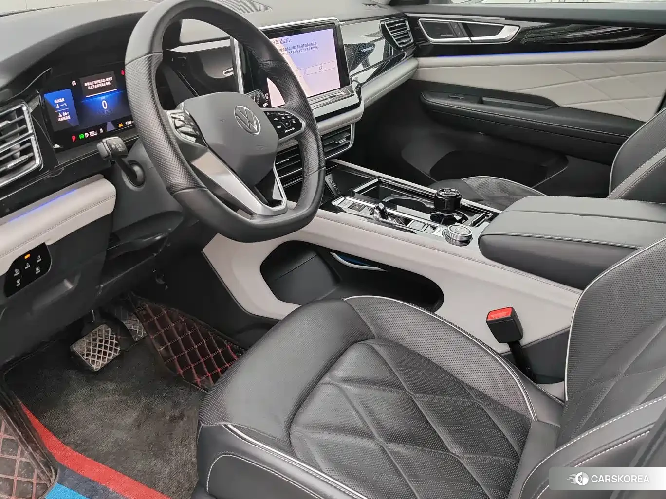 Volkswagen Touareg id 4601159 из Китая 10
