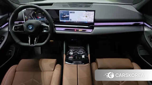 BMW 5 Series (G60) id 3763170 из Кореи 17