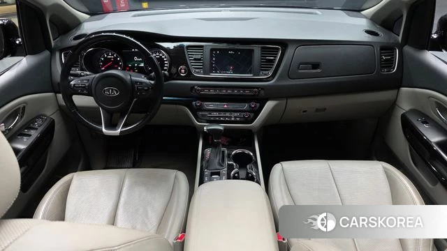 Kia The New Carnival id 4188434 из Кореи 32