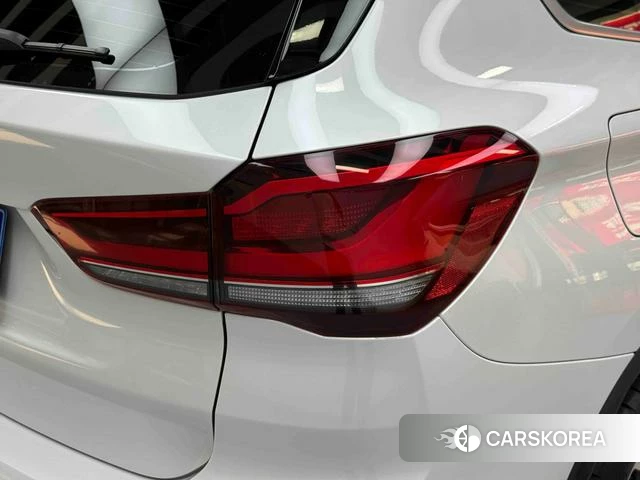 BMW X1 id 4265469 из Китая 41