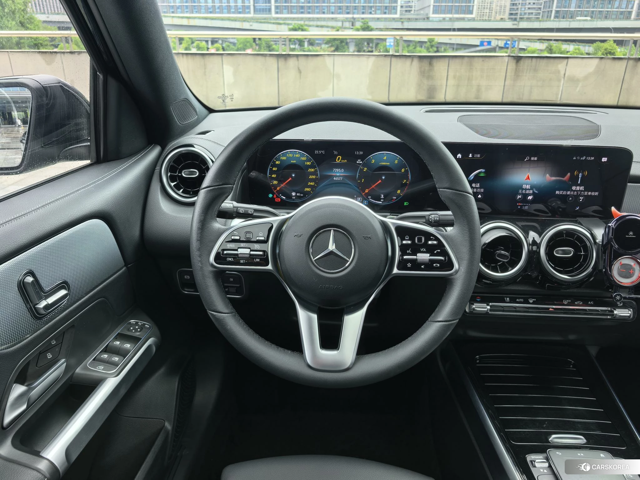 Mercedes-Benz GLB id 4498918 из Китая 7