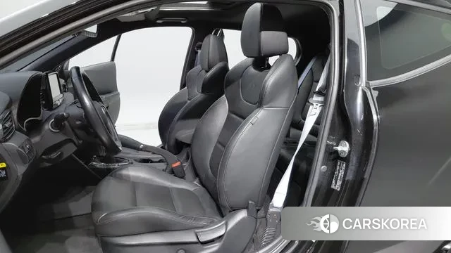 Hyundai Veloster (JS) id 3459928 из Кореи 17