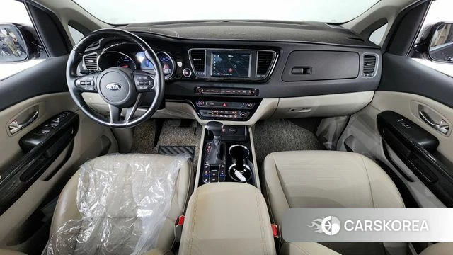 Kia The New Carnival id 4402970 из Кореи 33